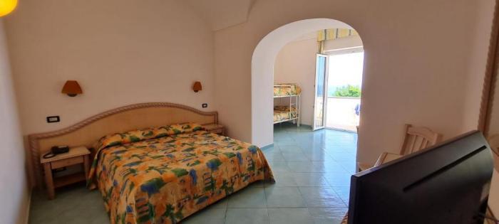 Albatros Hotel