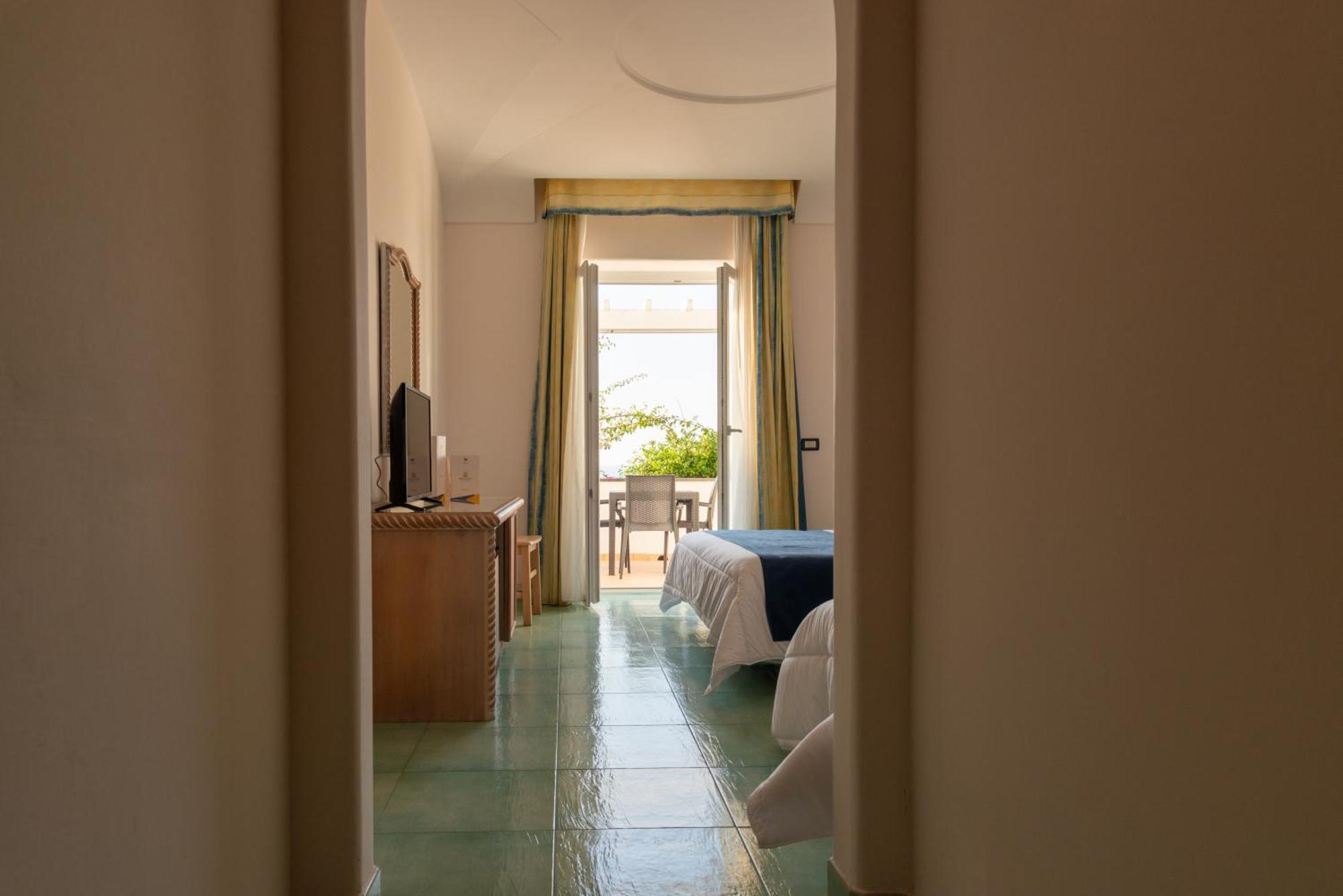Hotel Albatros 4*