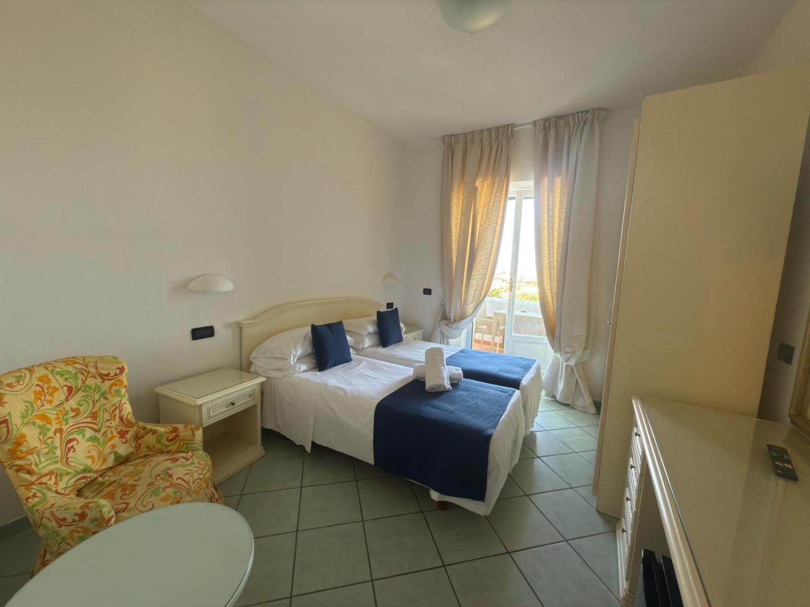 Albatros Hotel 4*